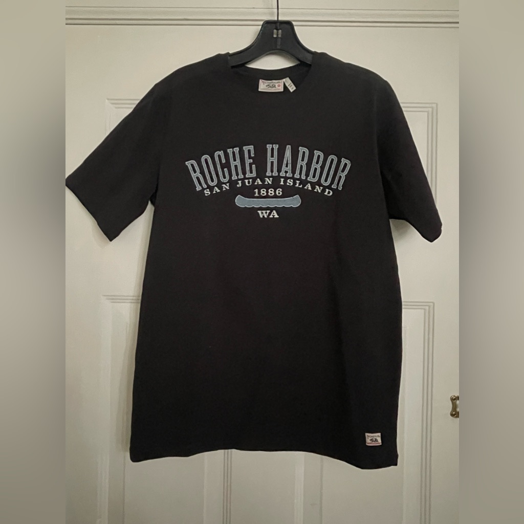 Nwot  Brand New Graphic TShirt 95 Cotton  5 Spandex